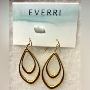 Everri Teardrop Earrings